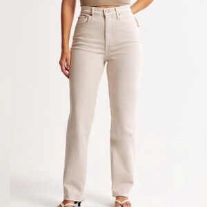 Abercrombie Ultra High Rise 90s Straight Jean - Curve Love - Size 25/0